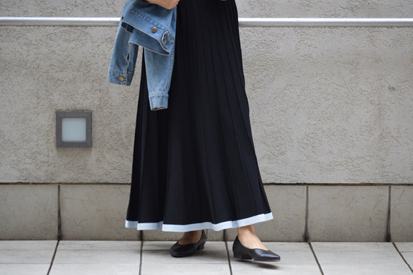 Limited Pleats Skirt Styling