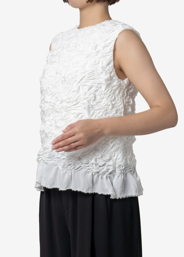 Plum blossom Shirring embroidery Sleeveless Blouse in White