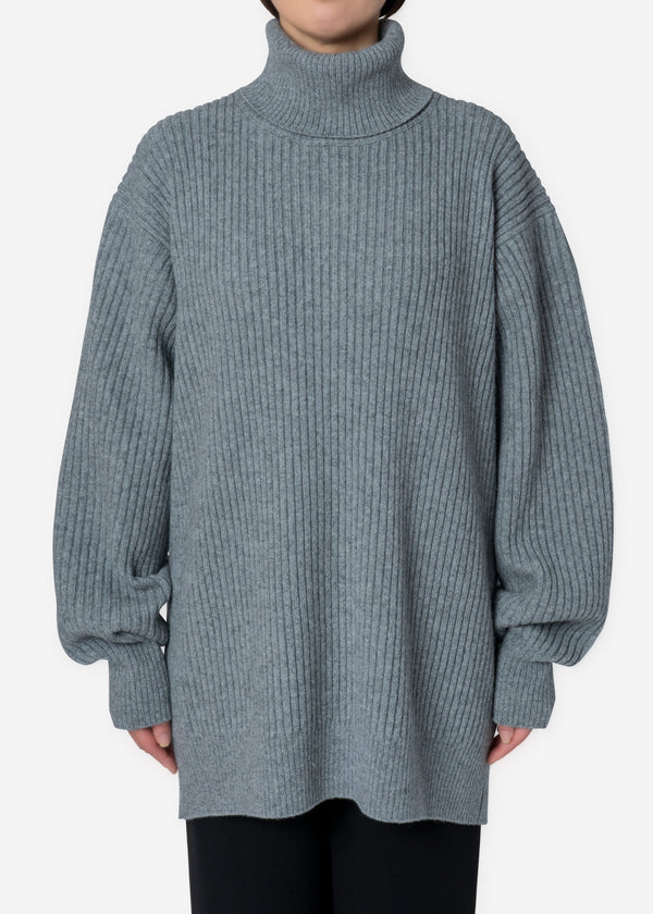 Cashmere Lambs High Neck Big Sweater in Gray