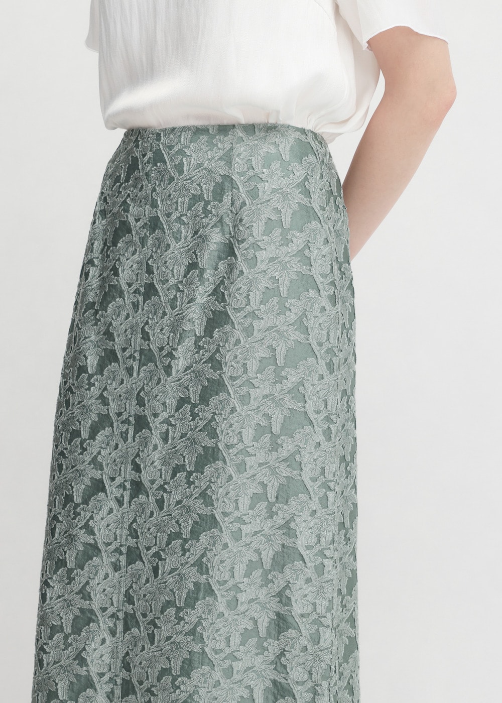 Shiny Flower Jacquard Skirt 詳細画像 OLIVE 4