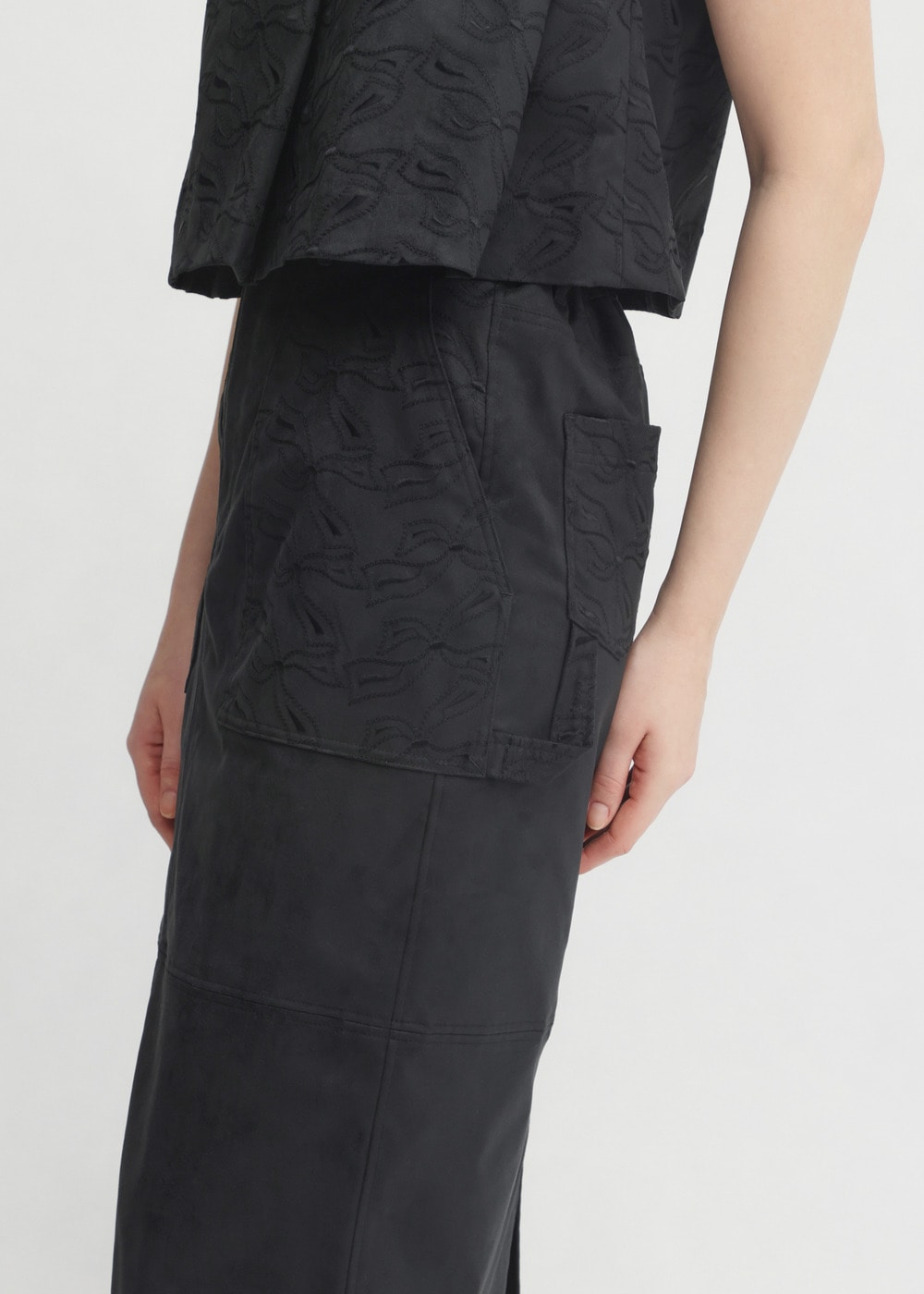 Suede embroidery skirt 詳細画像 BLACK 5