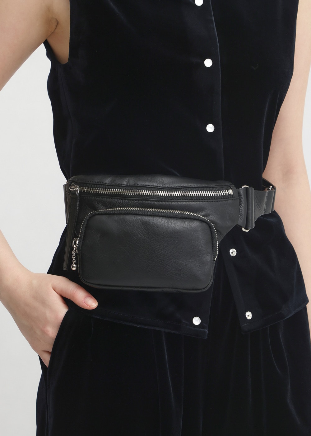 Leather Belt Bag 詳細画像 BLACK 2