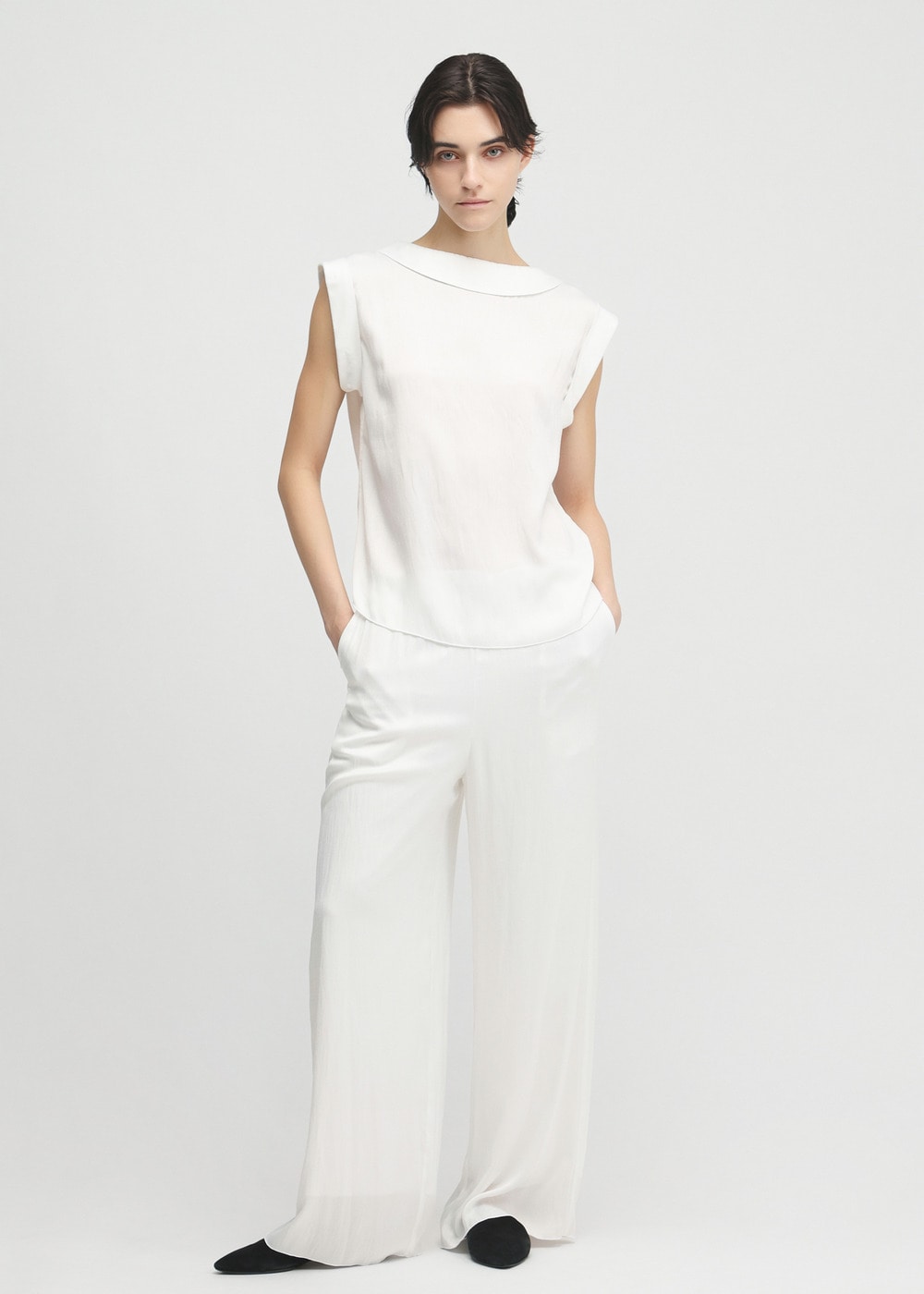 Tumbler Finishing Satin Blouse 詳細画像 WHITE 1