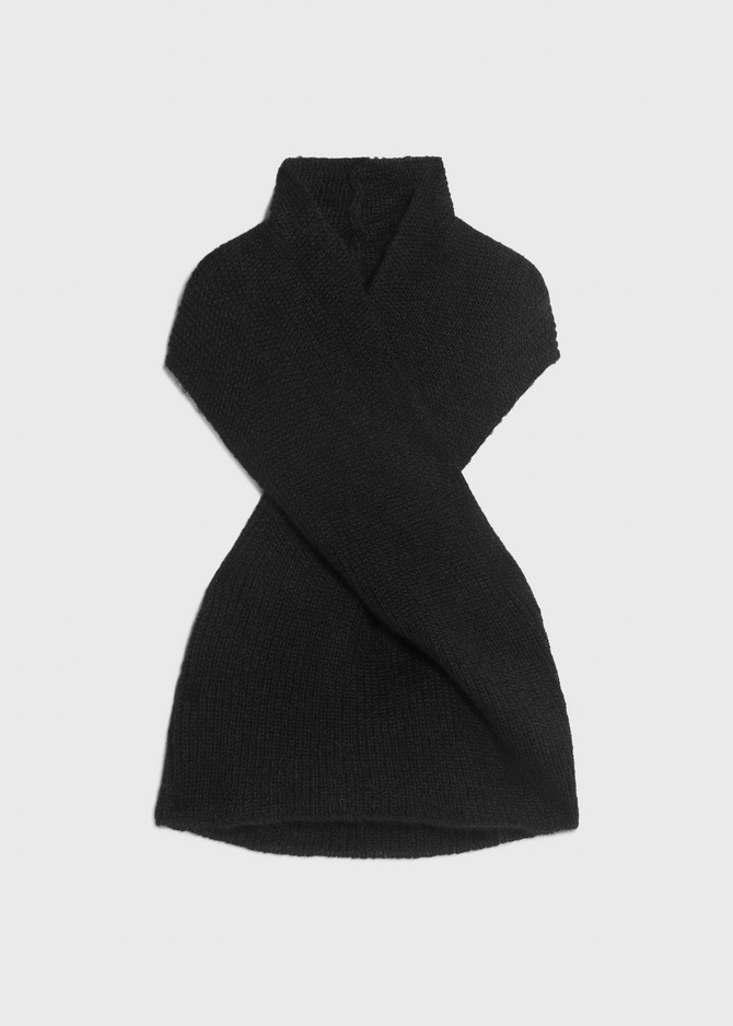 Silent Lux Halter top Sweater