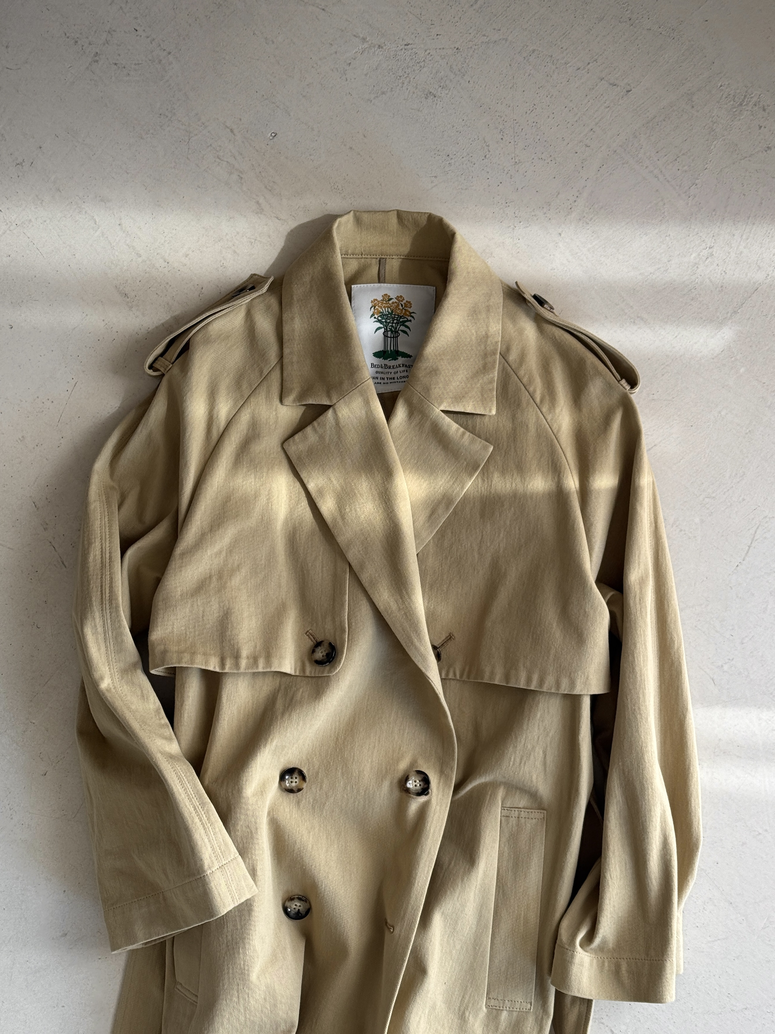 移ろう季節に寄り添う一枚に。アウター1,000円OFFキャンペーン