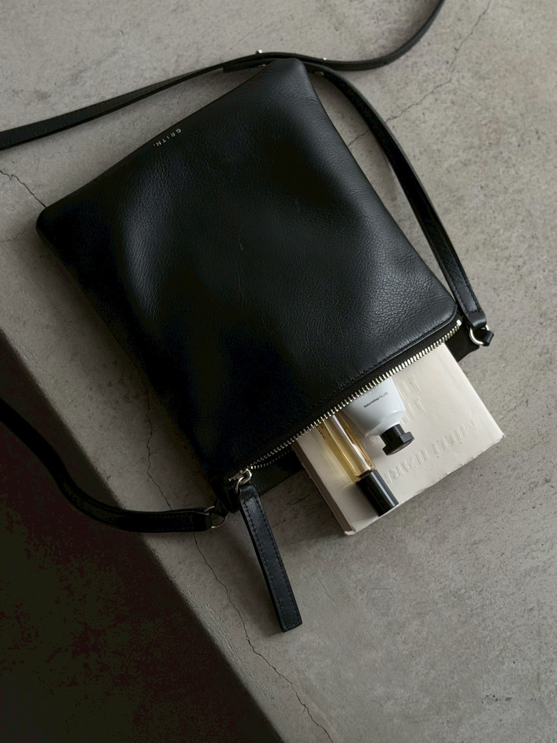 春へ向かう装いを "3 Days Free Shipping&rdquo;